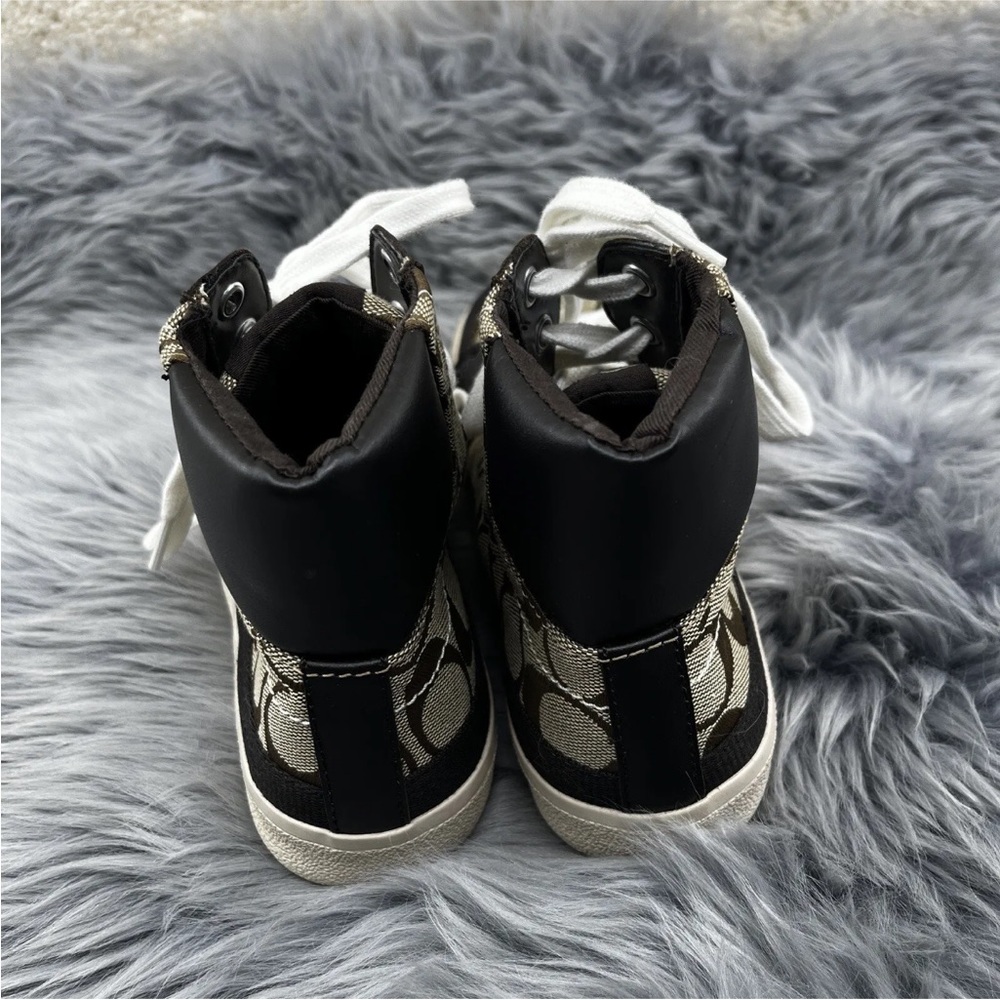 NWOT Vintage Y2K Coach Hightop Ellis signature sneakers womens size 7 shoes. - Picture 4 of 11